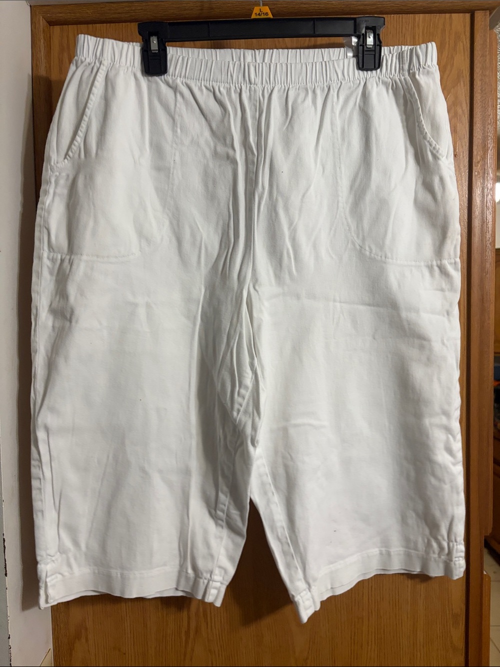 Women's White Cropped Elastic-Waist Pants